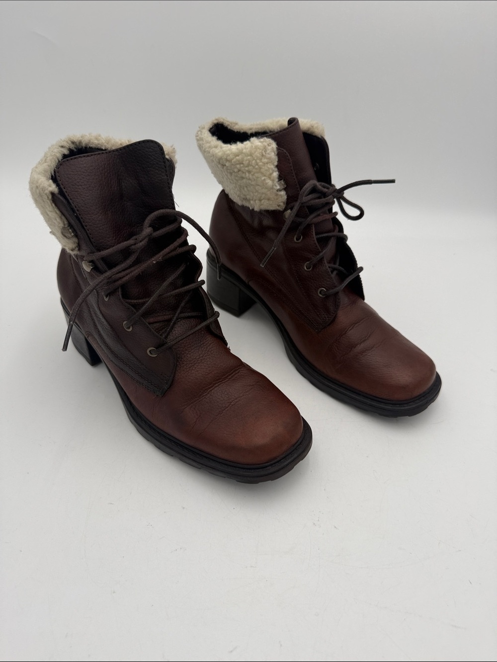 Vintage Glacee Women's Brown Shearling-Lined boots Leather Lace up Y2K 8.5M